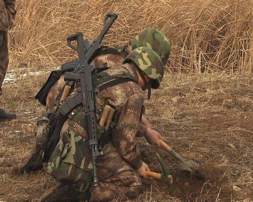 秒殺瑞士軍刀！中國“工兵鏟”霸道走紅世界！