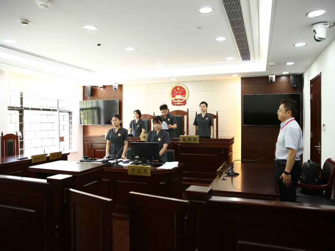 上海知產法院對全國首例縱向壟斷協議和濫用市場支配行為糾紛案作出一審判決
