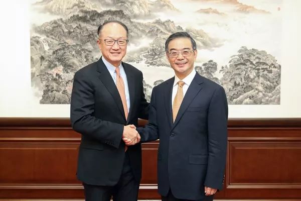 中華人民共和國首席大法官、最高人民法院院長周強：加強知識產權、金融等領域審判專業化建設！
