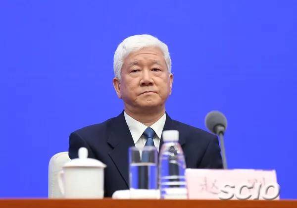 趙剛：對惡意商標注冊申請人，除了商標被駁回、無效外，還可以給予警告和罰款等行政處罰！