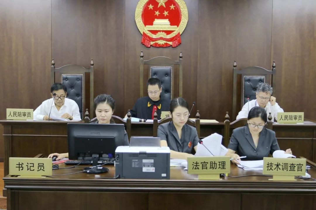 “一種多面投影系統”專利又起無效行政紛爭