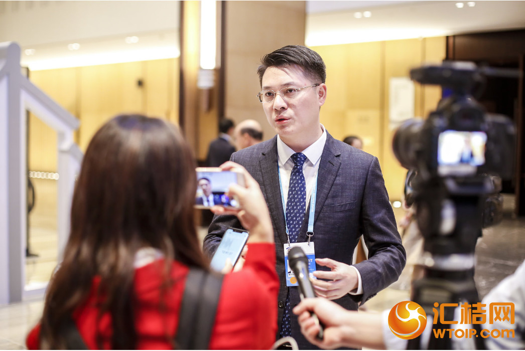 烏鎮的一天：演員胡歌與企業家謝旭輝聊了什么？