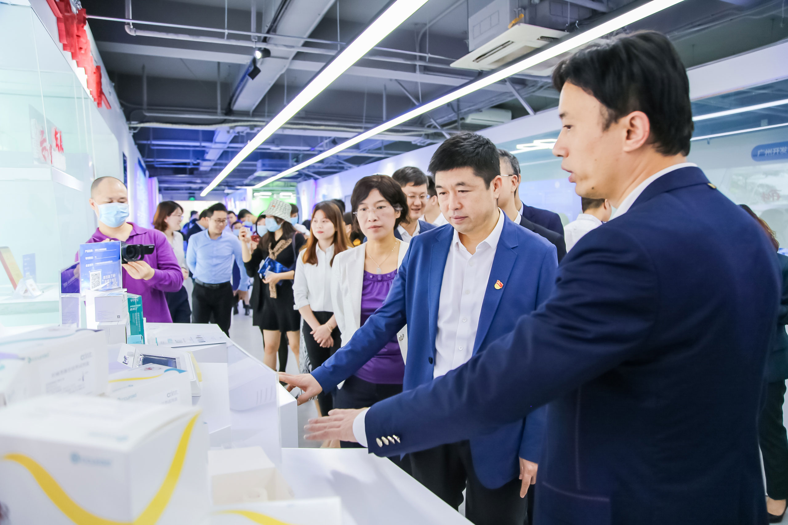 廣州開發區知識產權局落實全國兩會精神 慶祝建黨100周年 開展“百大專利慶百年”活動