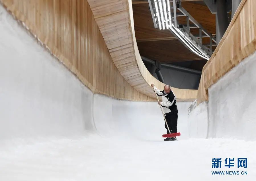 填補國內空白！這座“雪上F1”賽道暗藏黑科技