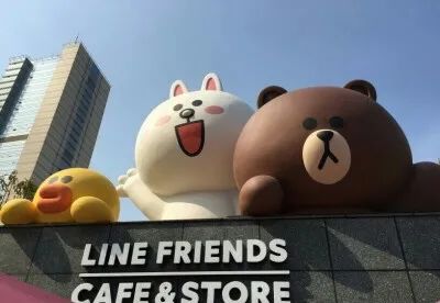 LINE FRIENDS大撤退，表情包IP的“老本”可不好啃