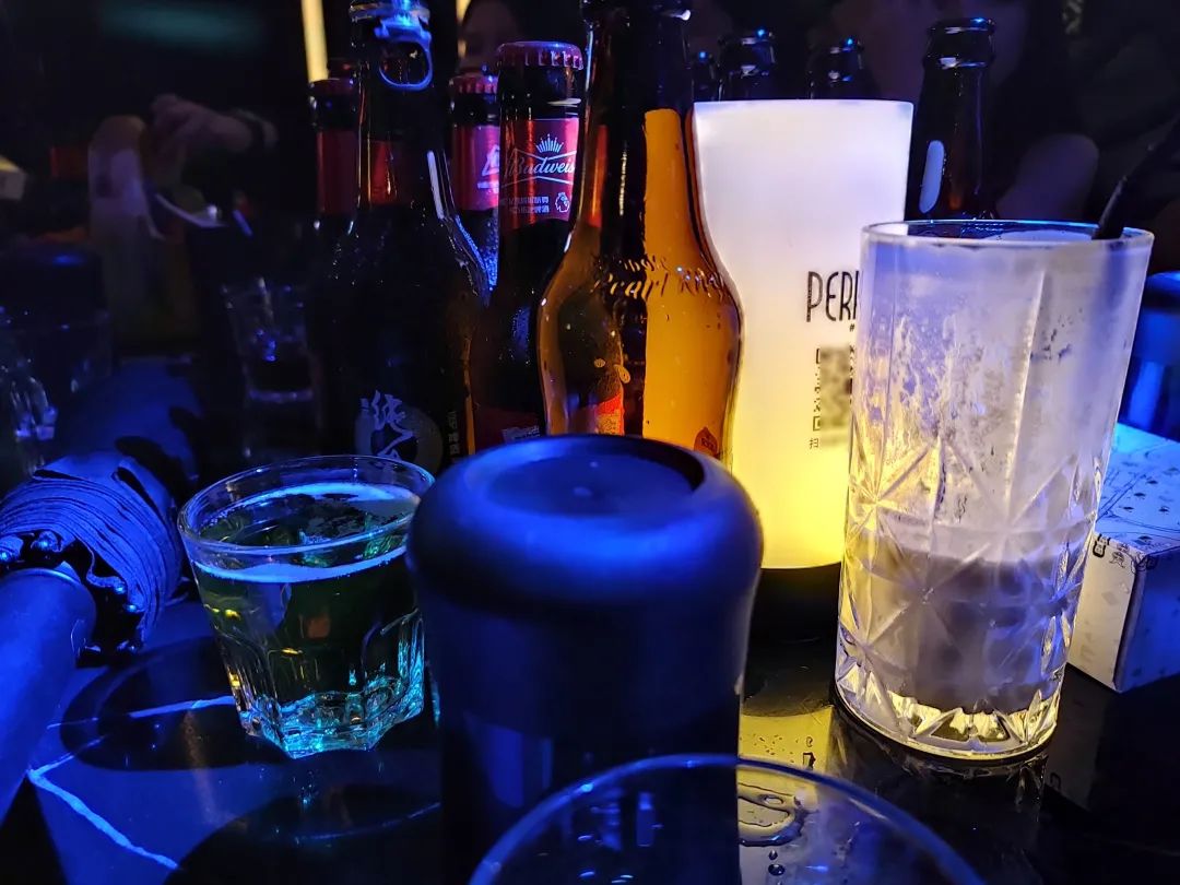 摩托羅拉edge s pro體驗：一億像素加持，屏幕旗艦水準