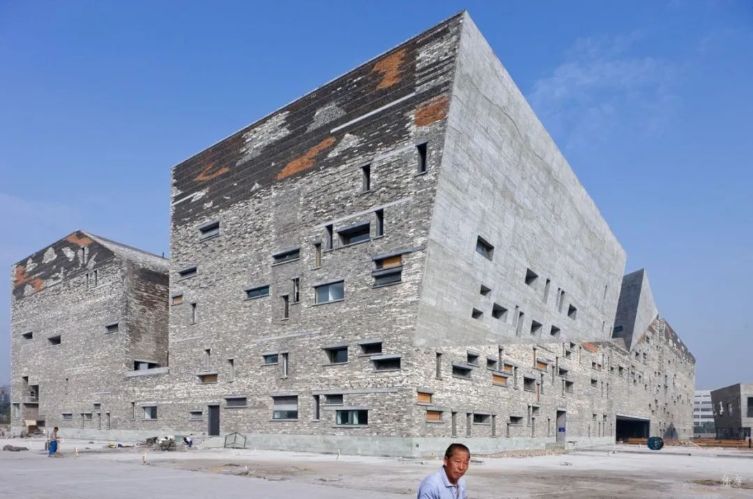 從10座混凝土建筑，看當代中國的“粗野主義”
