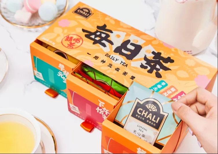 茶飲的商標故事（七） 失寵的立頓，新興的“茶里”們