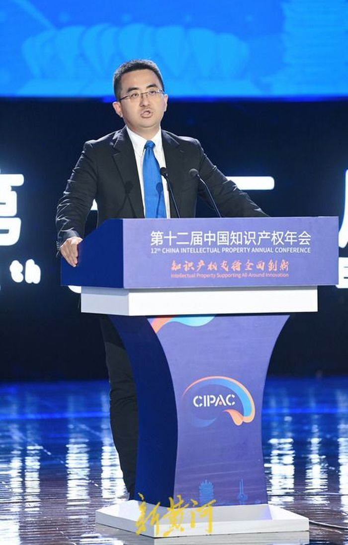 百度集團梁志祥：人工智能處于創新階段，制定法律法規應留有一定空間