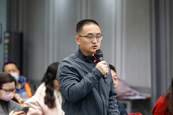 證監會：鼓勵支持以“科技成果+認股權”方式入股企業，專利可根據市場化估值和認股權協議約定獲取相應股權| 附發布會全文