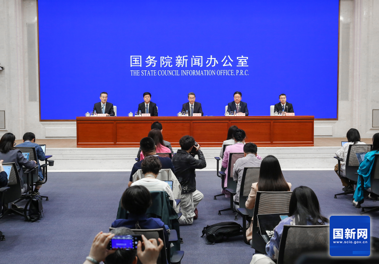 申長雨：實施實用新型明顯創造性審查和外觀設計明顯區別審查，進一步提升實用新型專利和外觀設計專利的質量