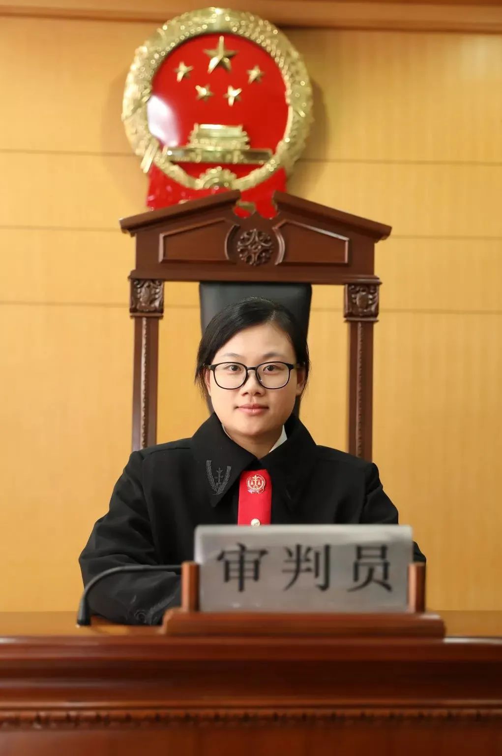 原告：“你抄襲我！”被告：“你也是抄的~”